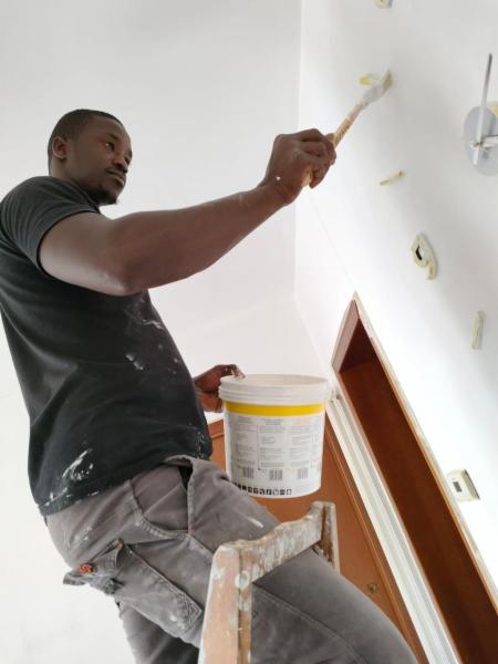 Just Clean di Amadou sidibe - Foto 4