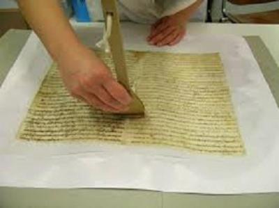 Laboratorio di Restauro Mezzaluna di Manfredini Raffaela  - Foto 2