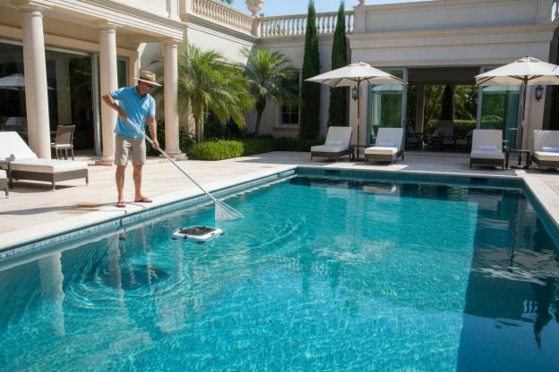 Quanto costa la pulizia di una piscina?