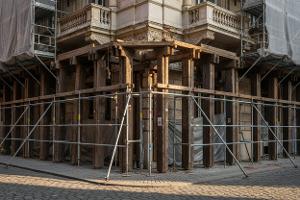 puntellare un edificio: Da €1,500