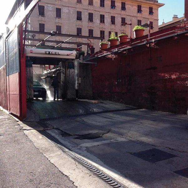 Autonoleggio Autolavaggio Calandra  - Foto 4