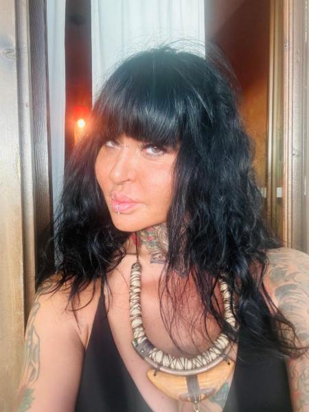 Maria V. - Foto 1