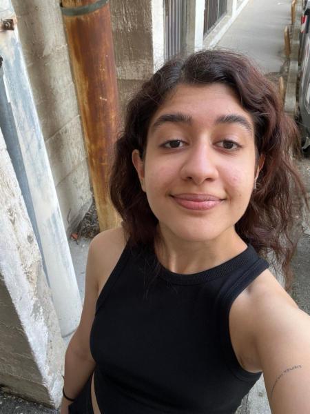 Ghazal A. - Foto 1