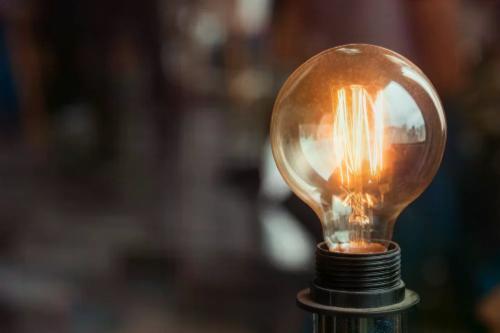 9 motivi per cui le lampadine si bruciano troppo in fretta