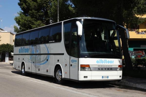 Albitour - Autonoleggio  - Foto 5