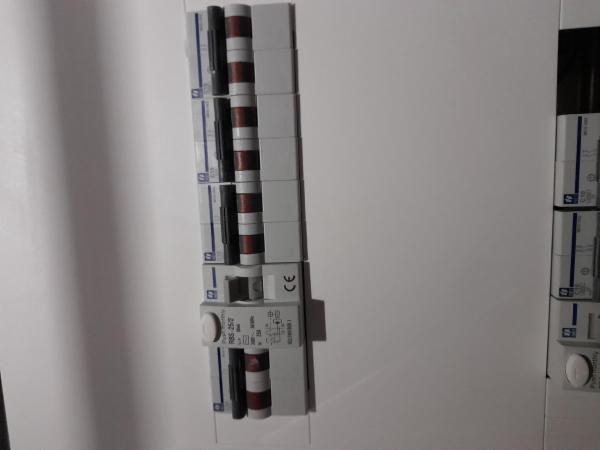 Elettrica Impianti di Vittorio Crespi - Foto 6