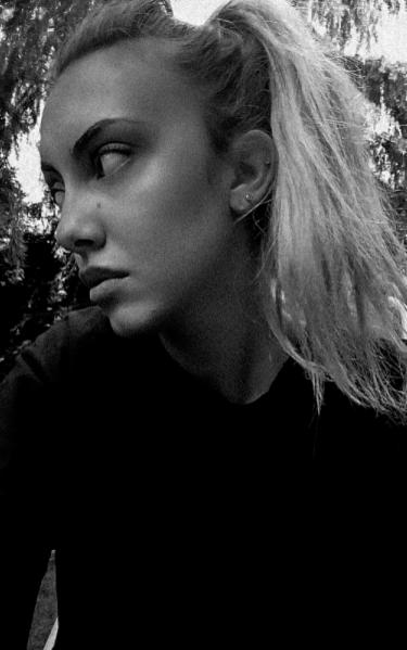 Daiana A. - Foto 2