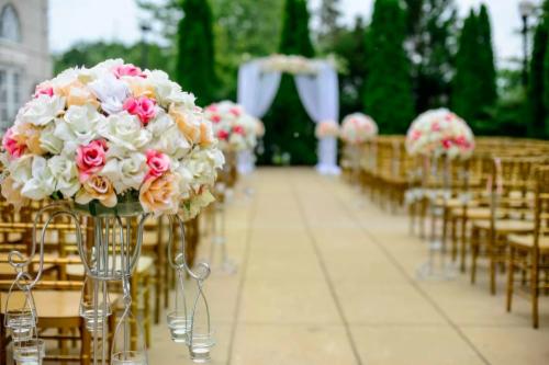 Come organizzare un matrimonio in sei step