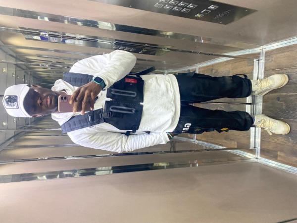 Naeem H. - Foto 1
