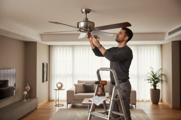 Quanto costa montare un ventilatore da soffitto?