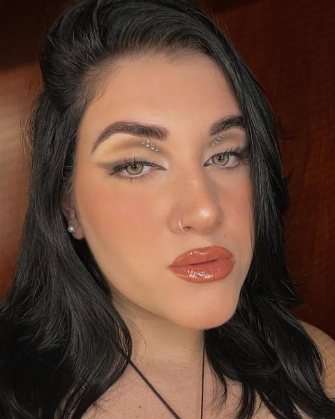 Ilaria L. - Foto 1