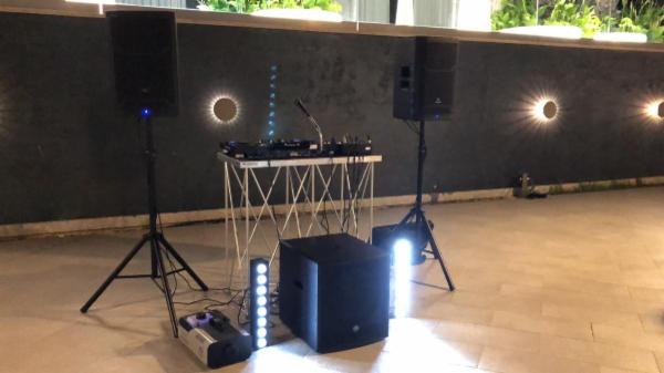 Dj Max - Foto 1