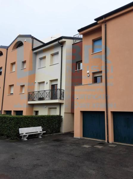 FBR INFISSI - Riparazioni/Costruzioni/Montaggi - Foto 5
