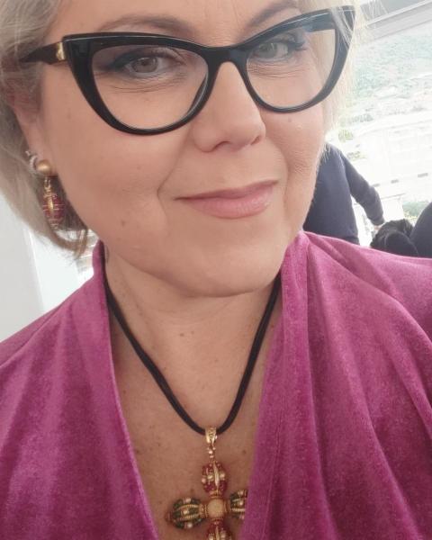 Anna m. T. - Foto 1
