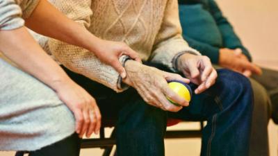 Colf e collaboratore domestico: quanto costano?