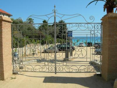 Fabbro Viale Gino  - Foto 4