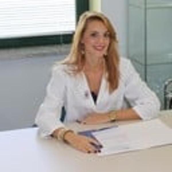 Alessandra M. - Foto 1