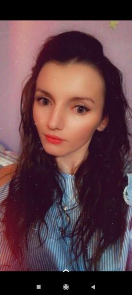 Adelina K. - Foto 2