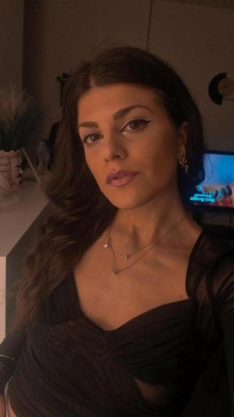 Veronica G. - Foto 2