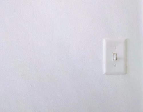 Come posizionare gli interruttori elettrici a muro