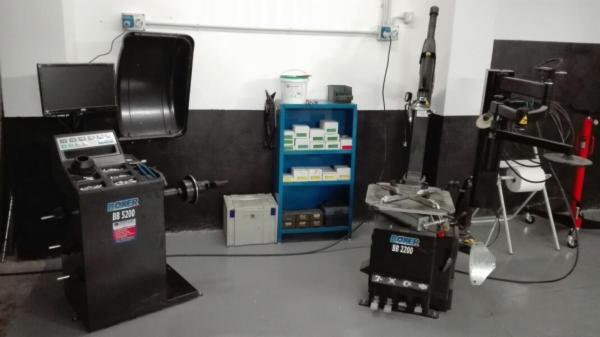 Top Car Service Milano srl  - Foto 4