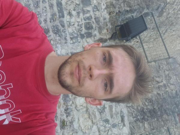 vegim S. - Foto 1