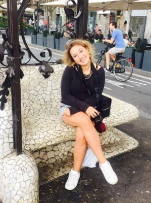 Dalila S. - Foto 1