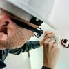 Come evitare i sovraccarichi di circuito di un collegamento difettoso