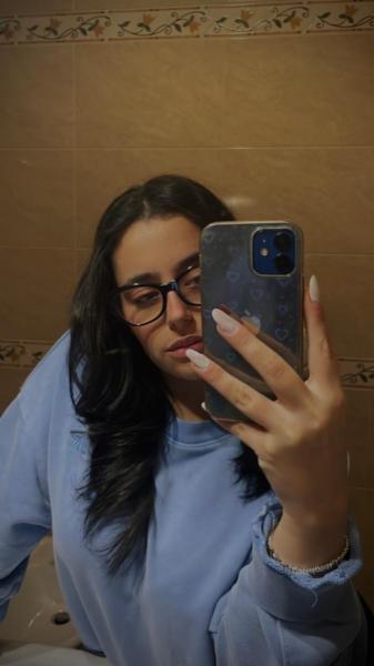 Alessia d. G. - Foto 1