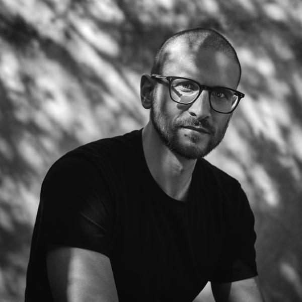 Omar T. - Foto 1