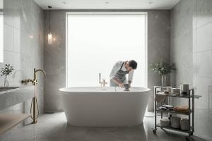 perfezionare vasca da bagno: Da €550