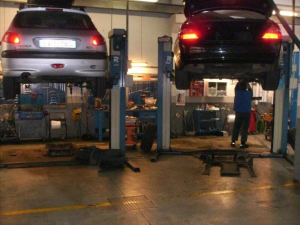 Colombo e Spada S.r.l. Autofficina Fiat  - Foto 4