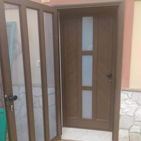 FBR INFISSI - Riparazioni/Costruzioni/Montaggi - Foto 14