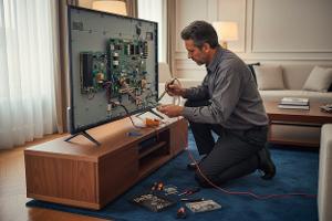 riparare la televisione: Da €60