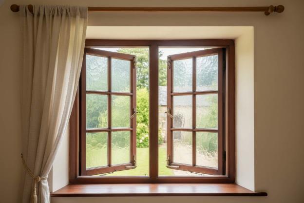 Quanto costa una finestra a battente in legno?