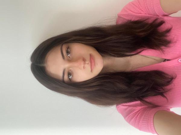 Geanina  - Foto 1