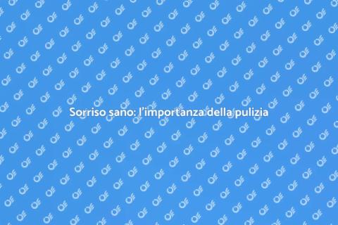 Pulizia dei denti: Sorriso splendente