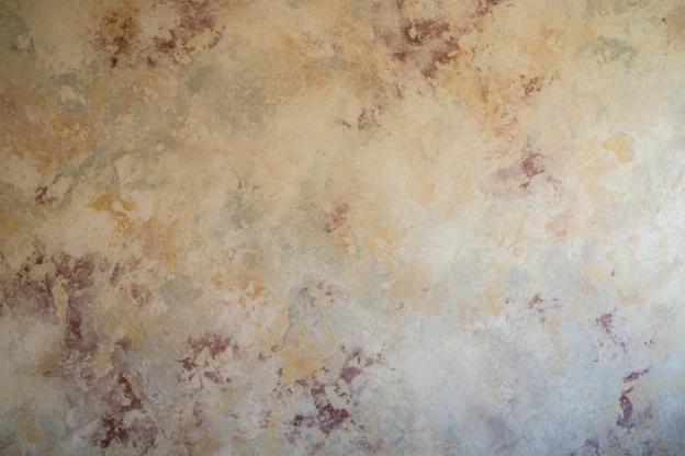 Il Fascino dello Stucco Veneziano