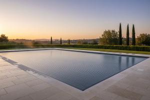 chiudere piscina: Da €30