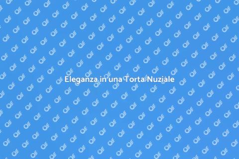 Torta Nuziale con Decorazioni Eleganti