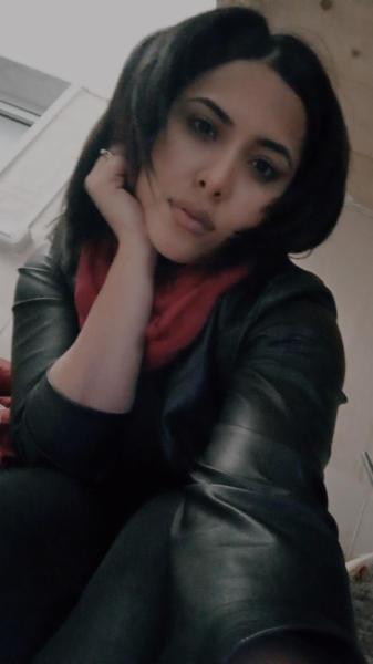 Karen U. - Foto 2