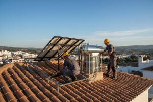 installare boiler solare: Da €85