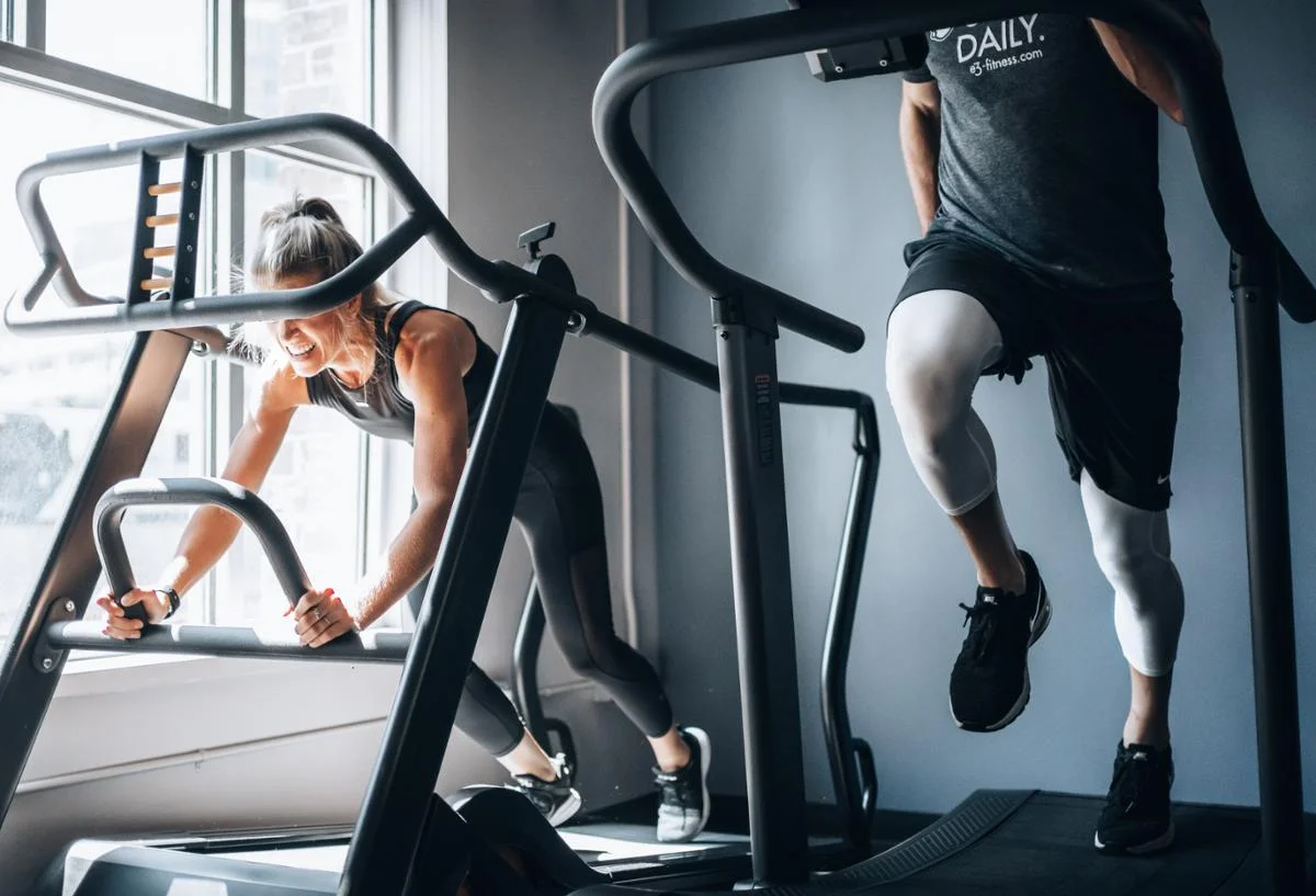 attrezzi da palestra usati