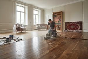 la lucidatura dei pavimenti in legno: Da €200