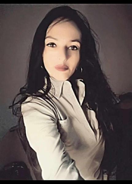 Mariella B. - Foto 1