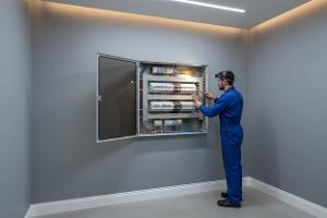 aggiornare il quadro elettrico: Da €50