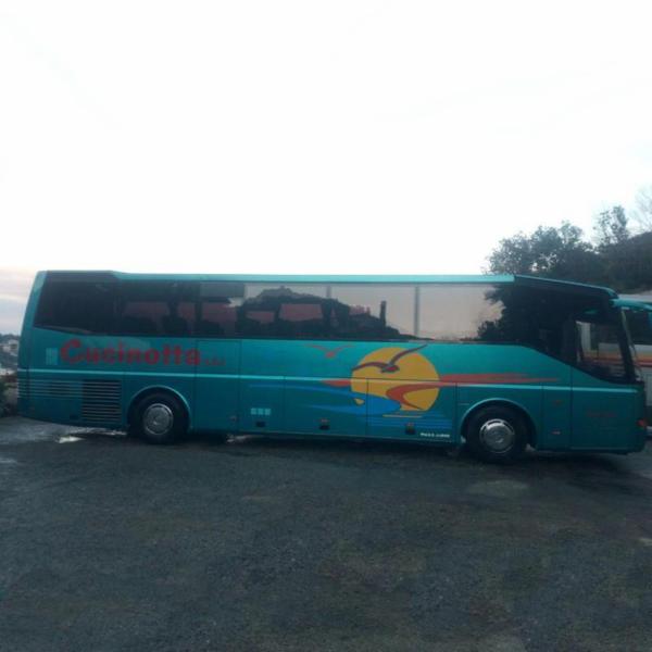 Cucinotta Michele Noleggio Bus Sas  - Foto 5