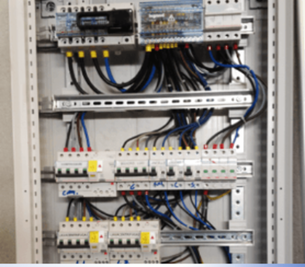 Dizioli Impianti Elettrici Idraulic  - Foto 1