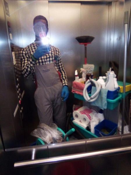 Just Clean di Amadou sidibe - Foto 8