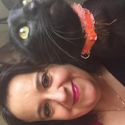 MIRICRI pet ed house sitter